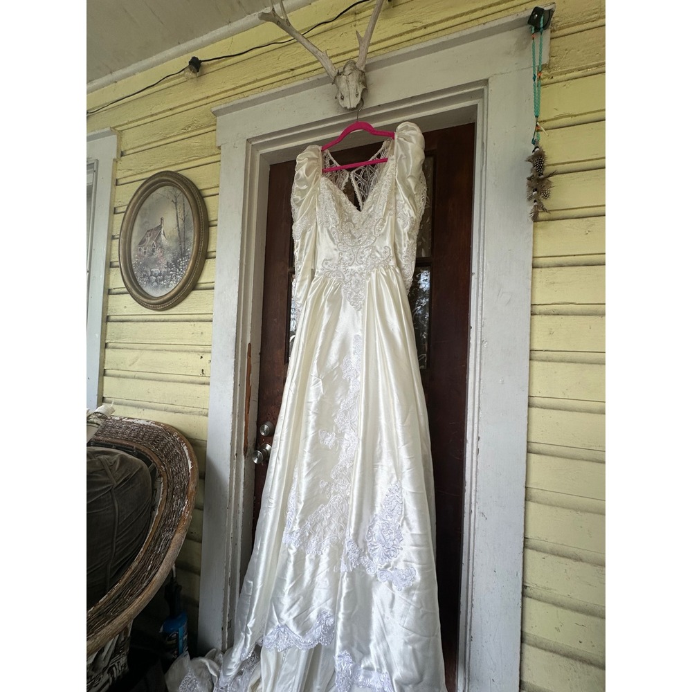 Vintage 80s Satin Wedding Dress Lace Pearl Beaded Puffy Sleeve Long Train White
